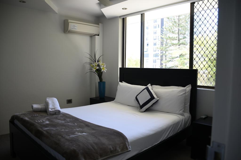 Copacabana Apartments Gold Coast Bagian luar foto